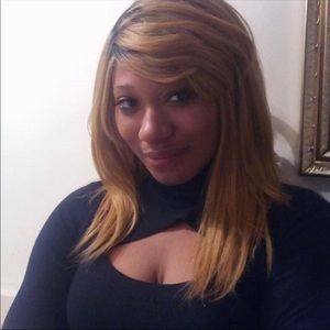 Meet your Posher, Latasha